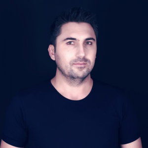 98a73d7d-8cf4-4dc1-98ca-4f6371973ed6